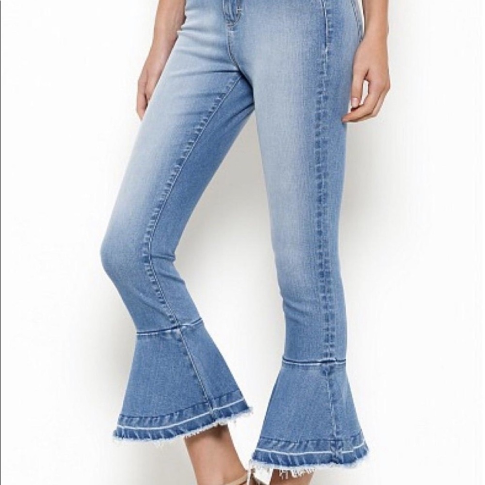 Hidden Light wash Happi Crop size 30